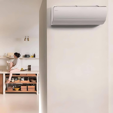 Zestaw klimatyzacji o mocy 2,5 kW DAIKIN URURU SARARA